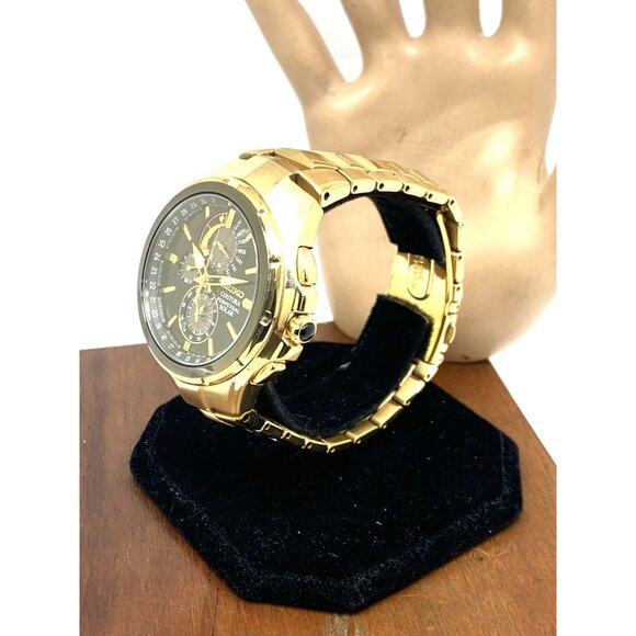 Seiko Mens Watch SSC700 Coutura Solar Perpetual Chronograph Black Dial Gold 44mm - Picture 2 of 15